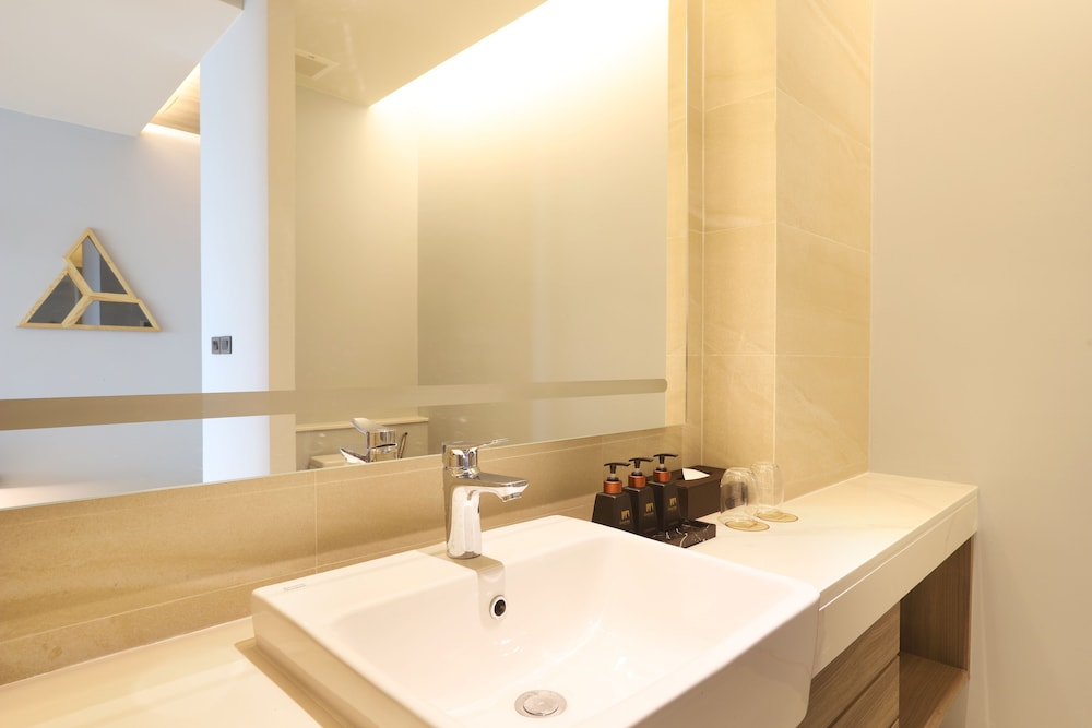 Superior Twin Room - Photo 8
