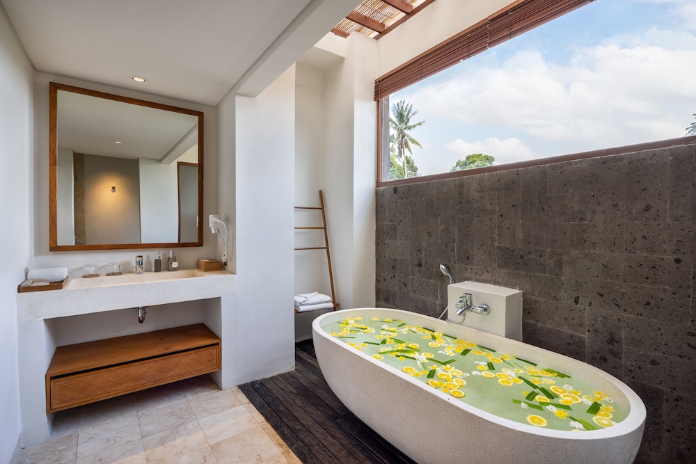 Dinara Suite - Photo 7