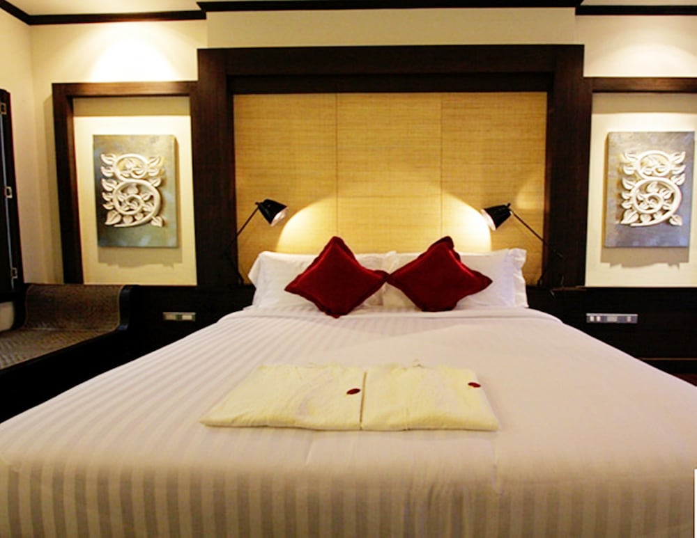 Exclusive Triple Room photo 2