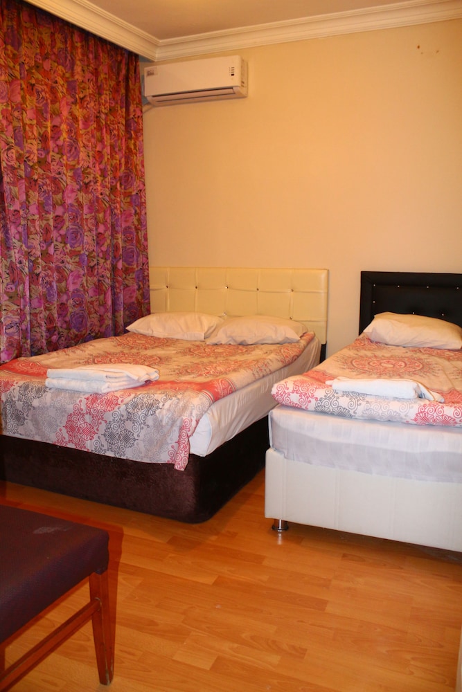 Apartment, 2 Bedrooms (7 People) photo 2