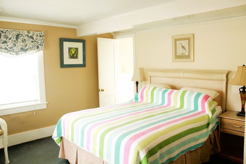Standard Room, 1 Bedroom, Non Smoking (Room 12) - No Pets