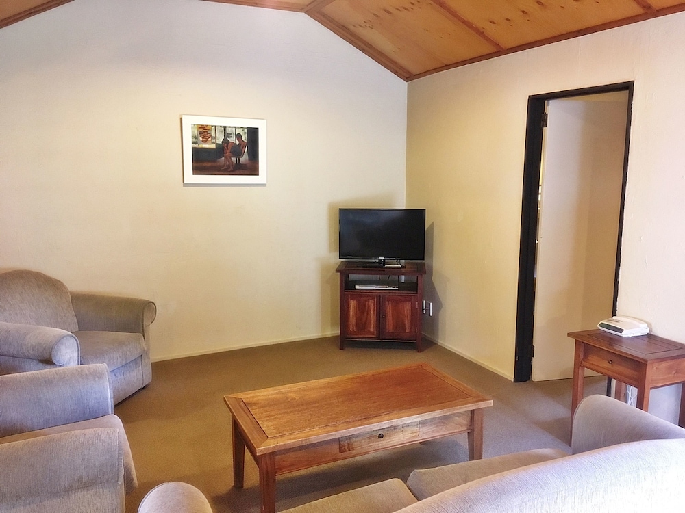 Superior Two Bedroom (Sleeps 4) photo 1