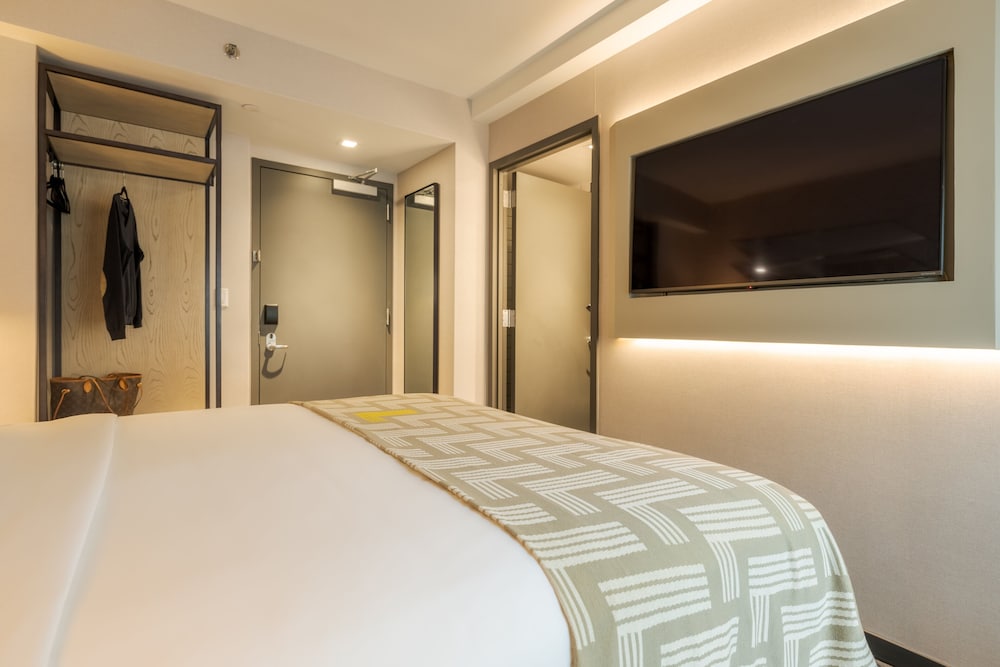 Comfort Plus Room