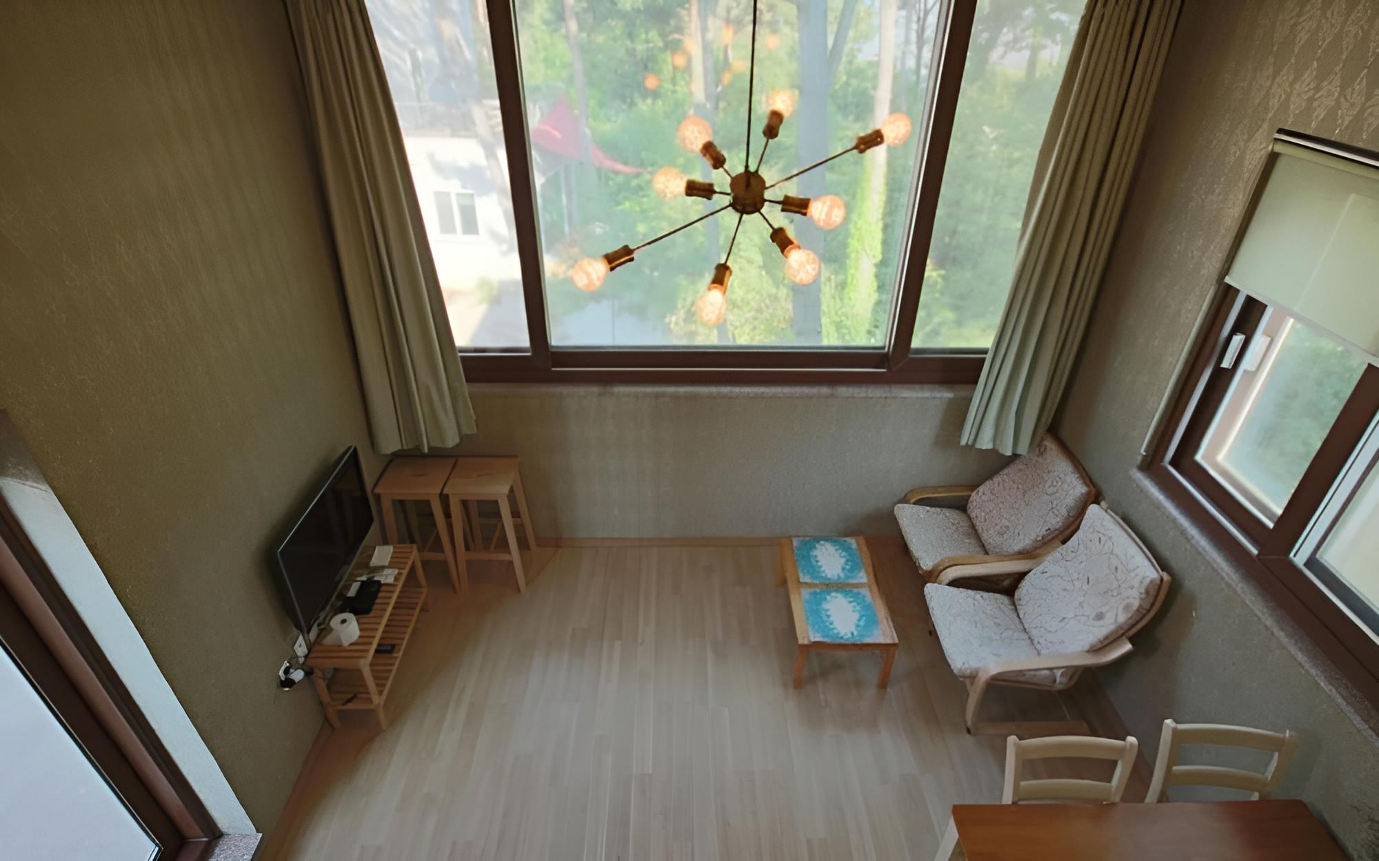 Room (A203 (Duplex)) - Photo 1