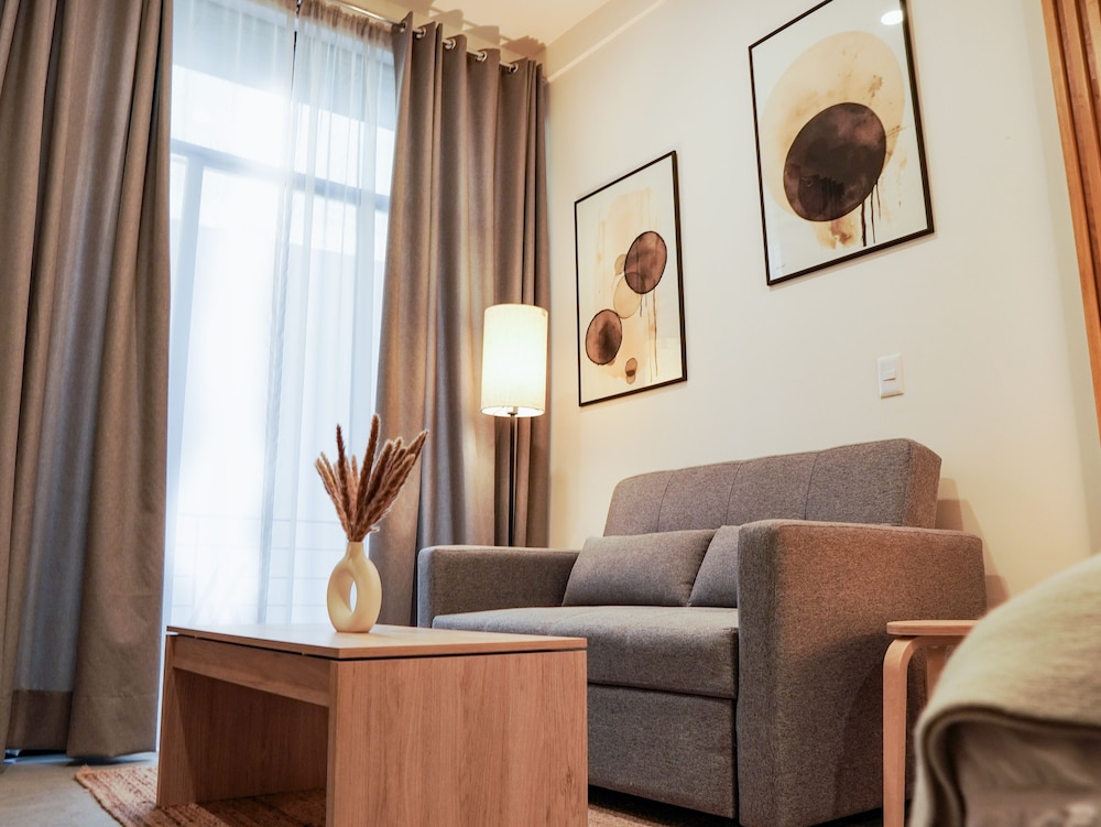 City Studio, 1 King Bed with Sofa bed, Balcony