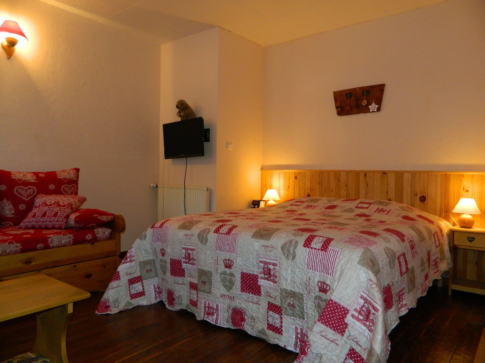 House (Marmotte) photo 2