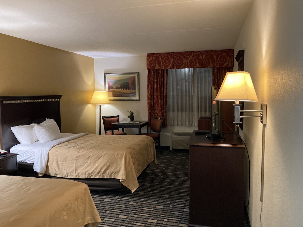 Room, 2 Double Beds, Non Smoking photo 2