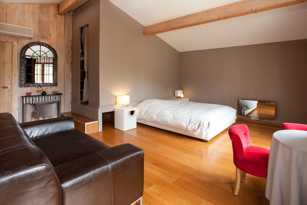 Deluxe Suite, 1 Double Bed photo 1