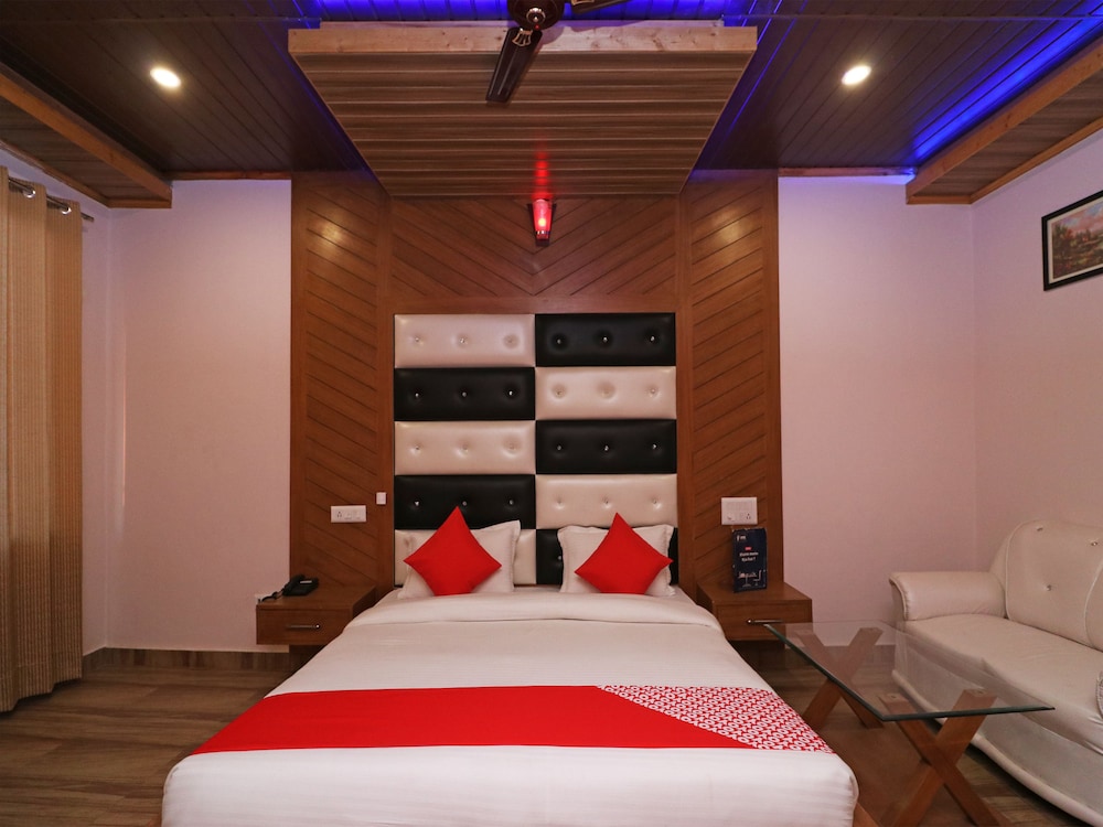 Double Room, 1 Queen Bed photo 3