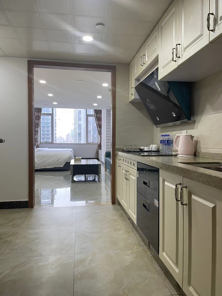 Deluxe Duplex