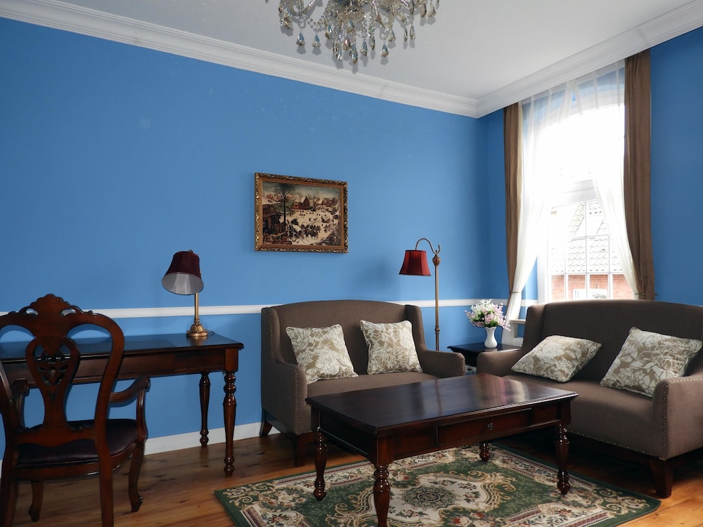 Exclusive Suite photo 2