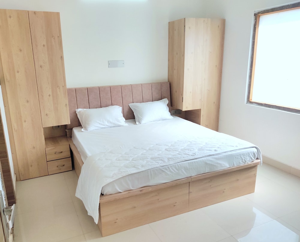Economy Single Room