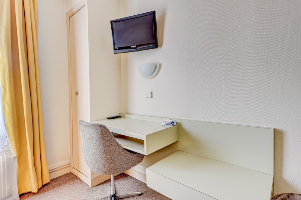 Standard Double Room, 1 Double Bed - Photo 10