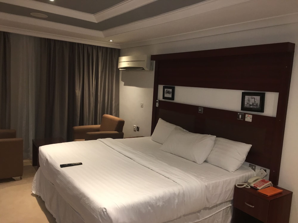 Standard Suite photo 1