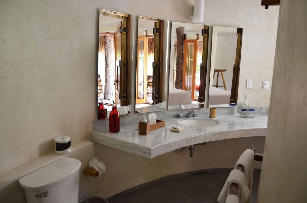 Casa Maya Partial Ocean View A/c