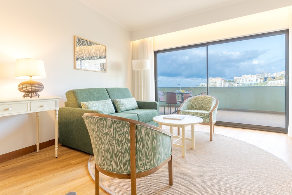 Suite, Sea View - Photo 5