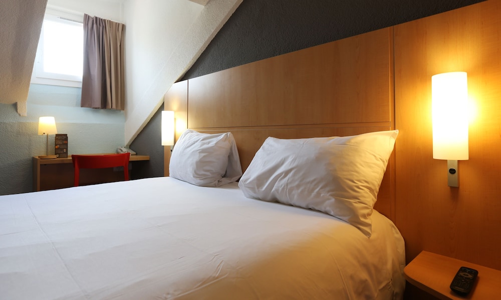Standard Room, 1 Double Bed - Photo 22
