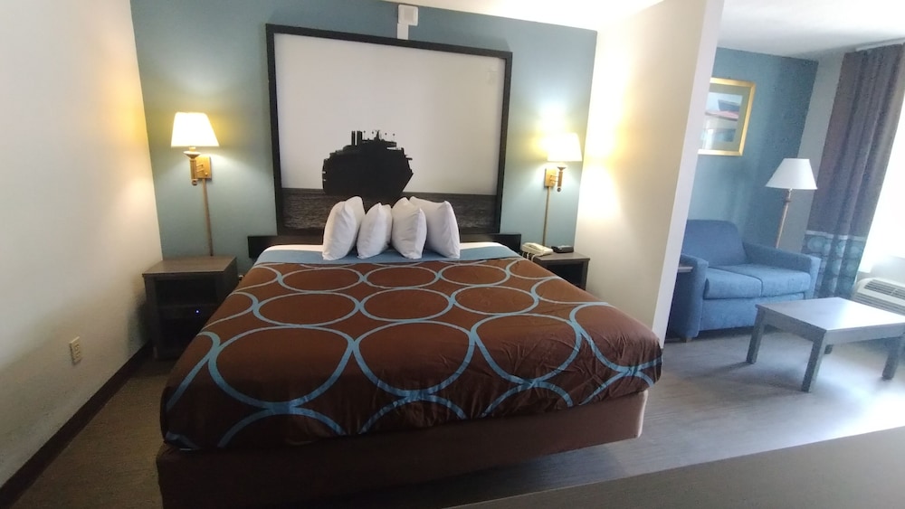 Standard Room, 1 King Bed - Photo 14