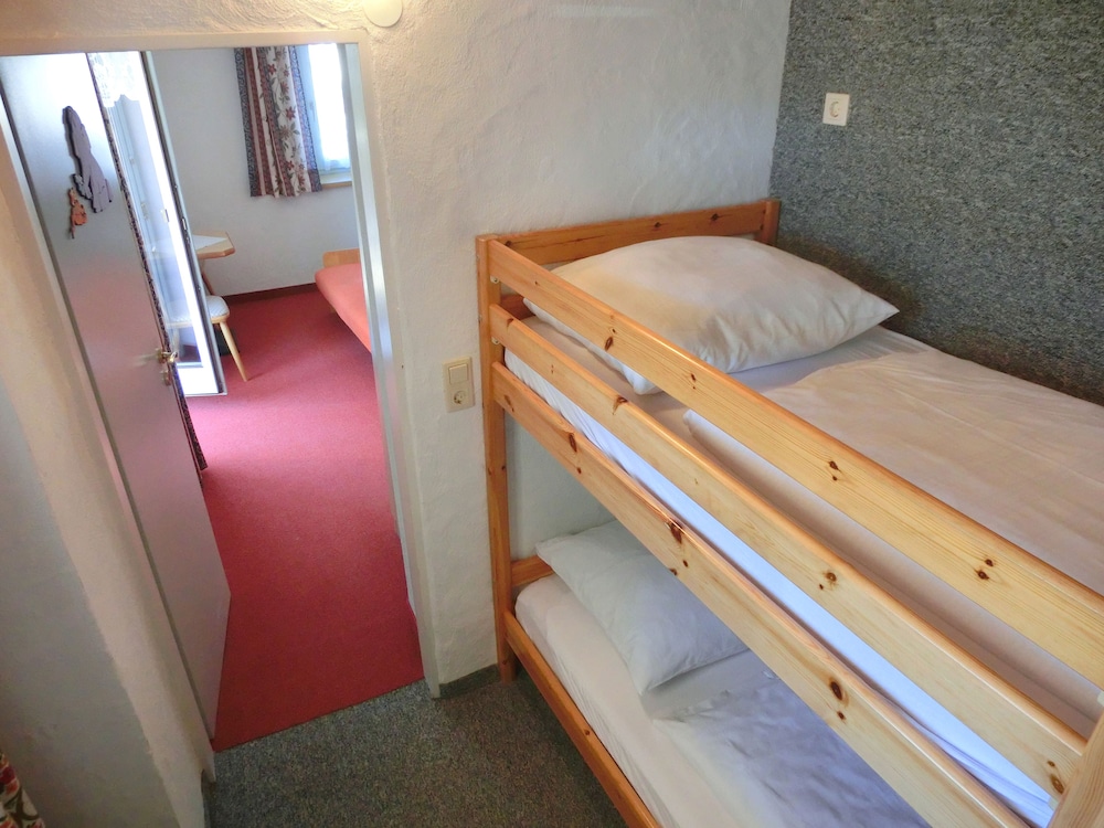Family Apartment, 2 Bedrooms, Terrace, Lakeside photo 1
