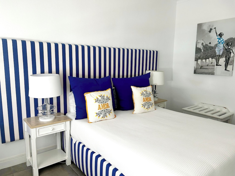 Double Room, 1 Double Bed, Pool View