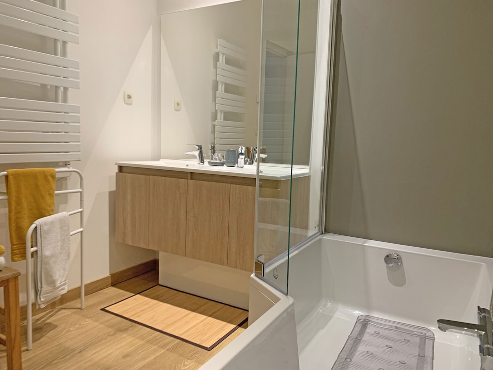 Comfort Triple Room, Garden View photo 2