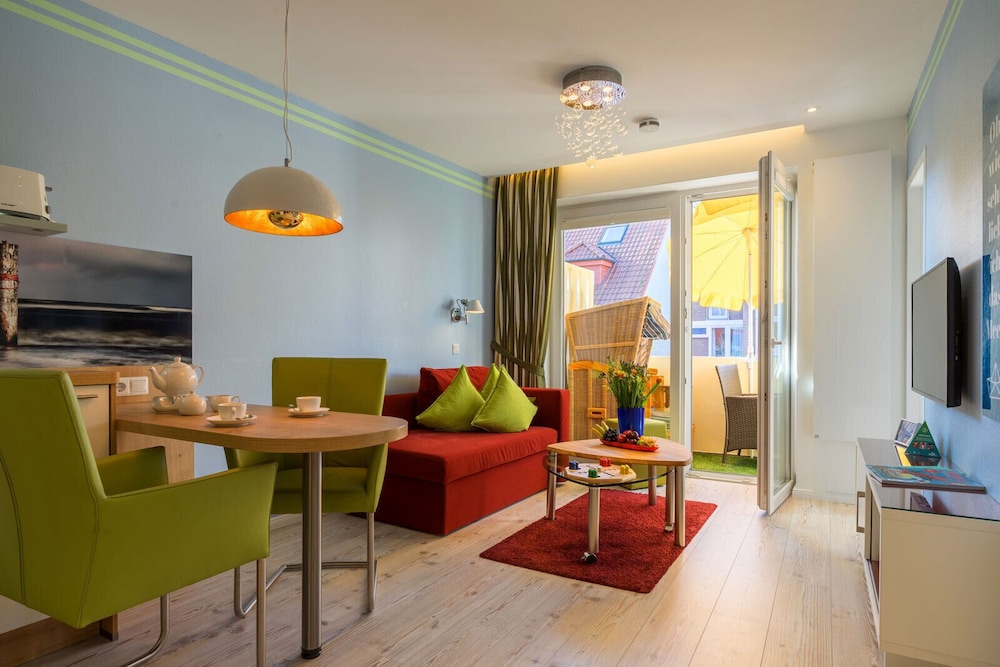 Comfort Apartment, Balcony, Garden View
