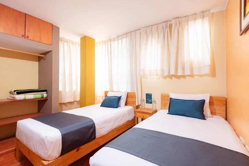 Standard Double Room, 2 Twin Beds photo 1