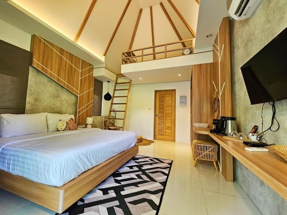 Deluxe Garden Villa