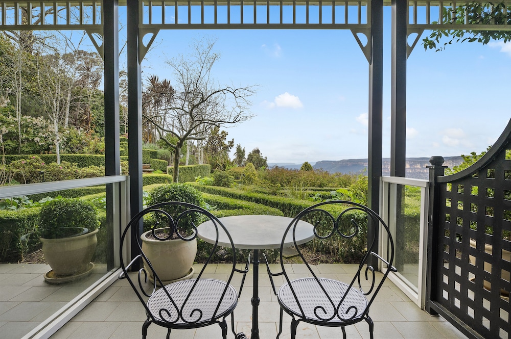 Deluxe View Room photo 3