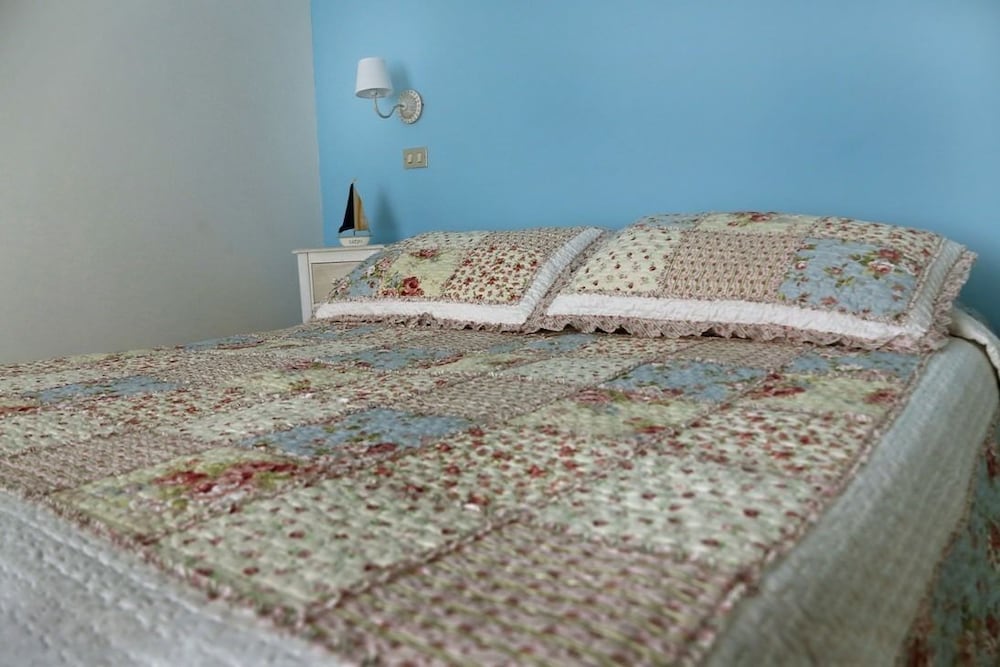 Double Room, Balcony - Photo 6