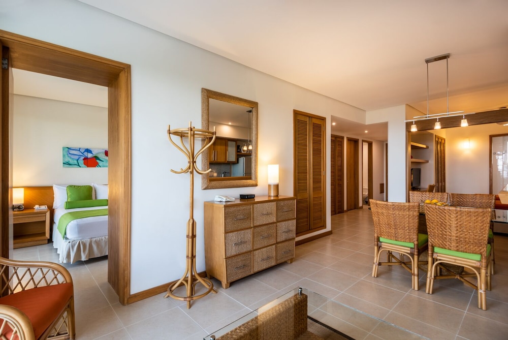 Suite, 2 Bedrooms photo 2