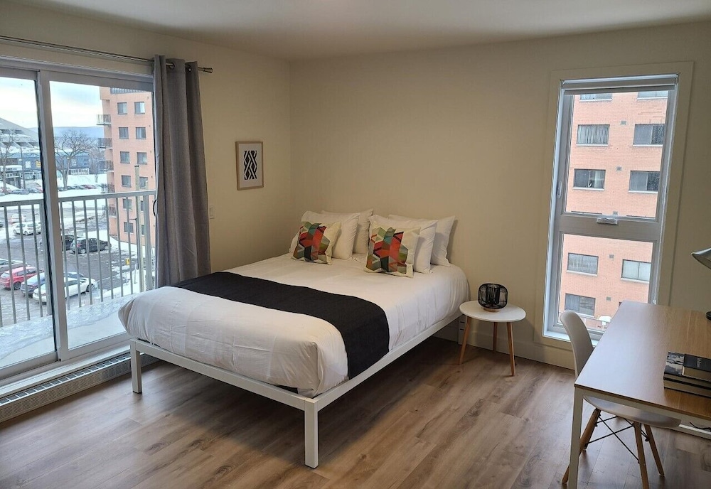Standard Apartment, 3 Bedrooms photo 2