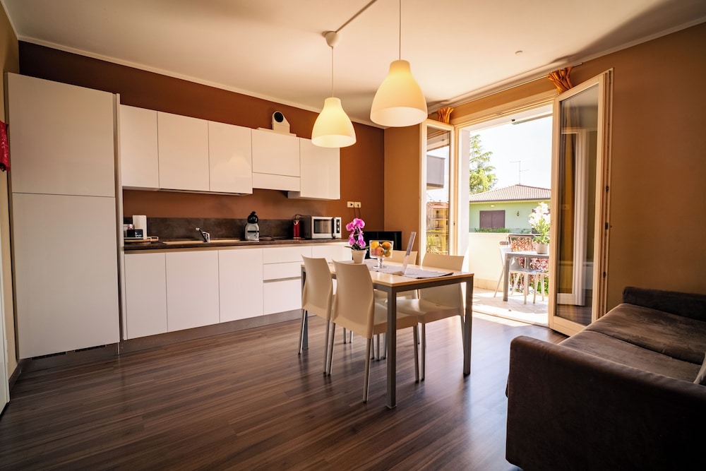 Comfort Two-Room Apartment with Spa Access photo 2