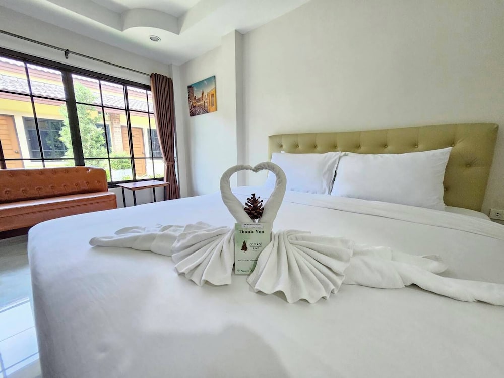 Suite, Garden View - Photo 3