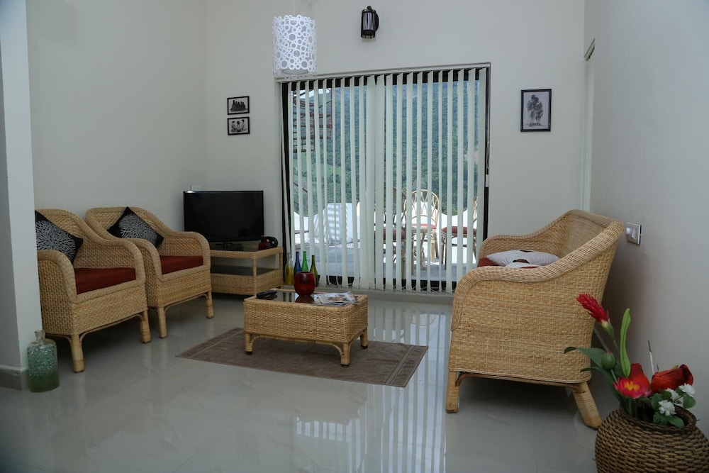 Deluxe Two Bedroom Villa (Mountain View) photo 1
