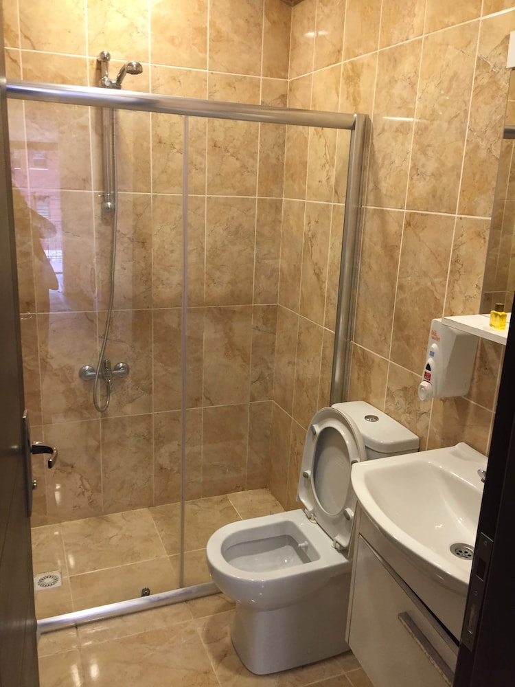 Deluxe Apartment photo 2