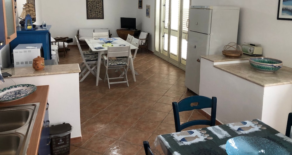 Apartment, 3 Bedrooms, Terrace, Garden View photo 1