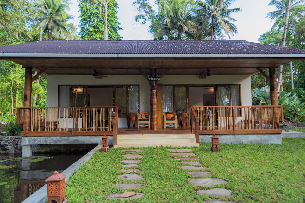Superior Cottage, 1 Bedroom, Garden View photo 2