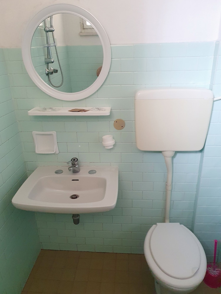 Classic Room - Photo 7