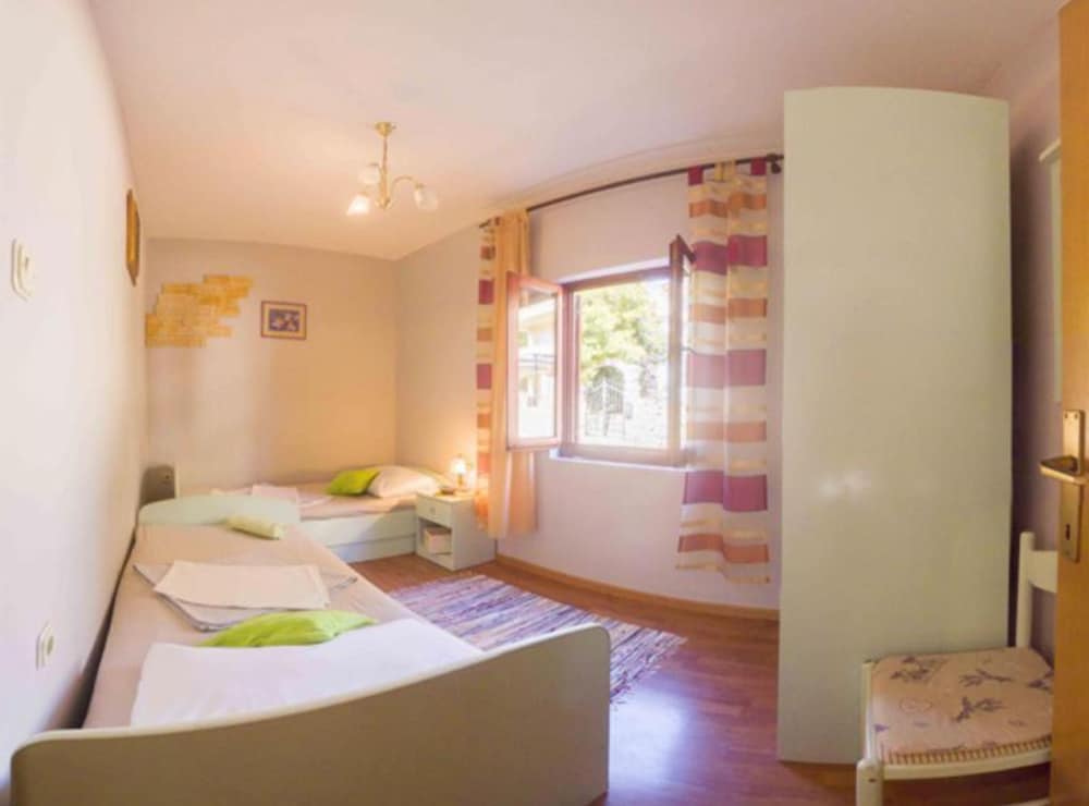Apartment (Two Bedroom Apartment With Sea View)