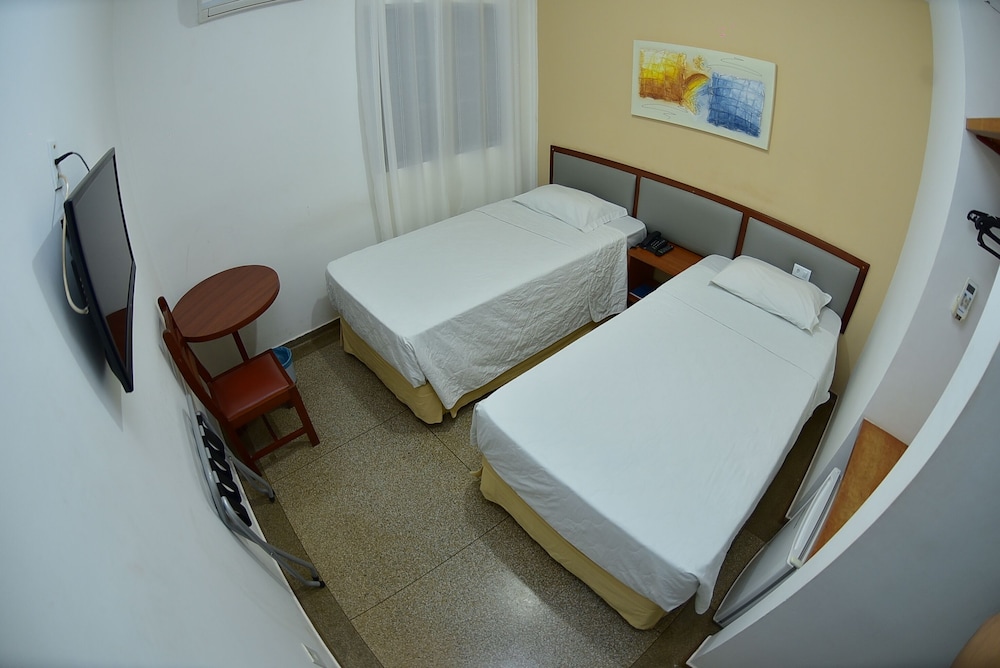 Standard Twin Room photo 1