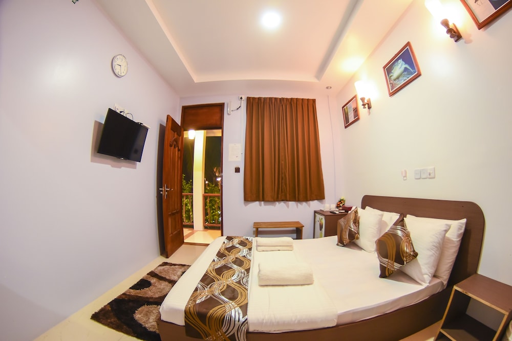 Deluxe Double Or Twin Room, Private Bathroom, Island View photo 2