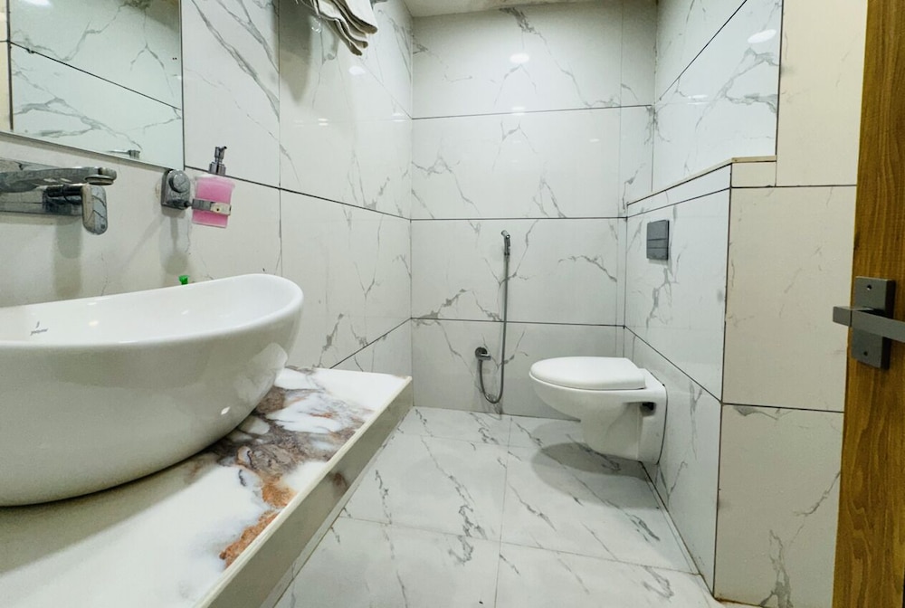 Deluxe Triple Room photo 2