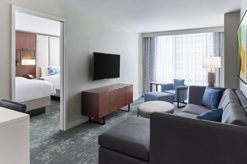 Suite, 1 Double Bed photo 1