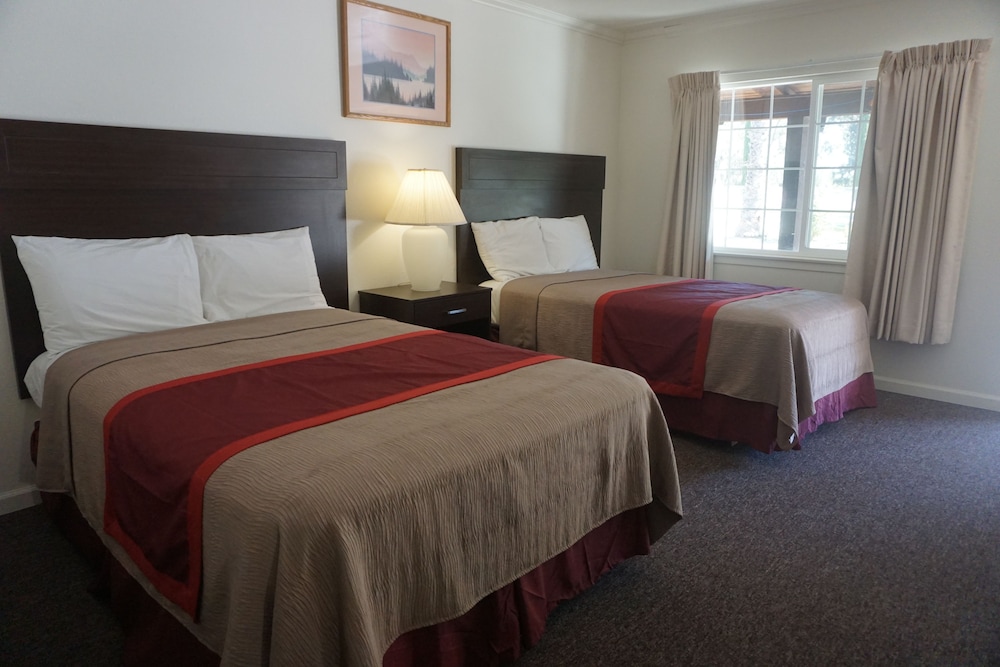 Deluxe Room, 2 Double Beds photo 3