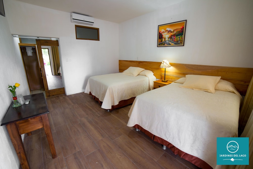 Family Triple Room photo 2