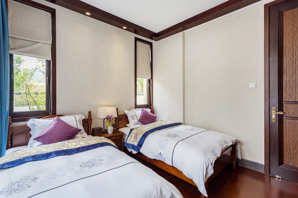 Comfort Twin Room, Courtyard View photo 2