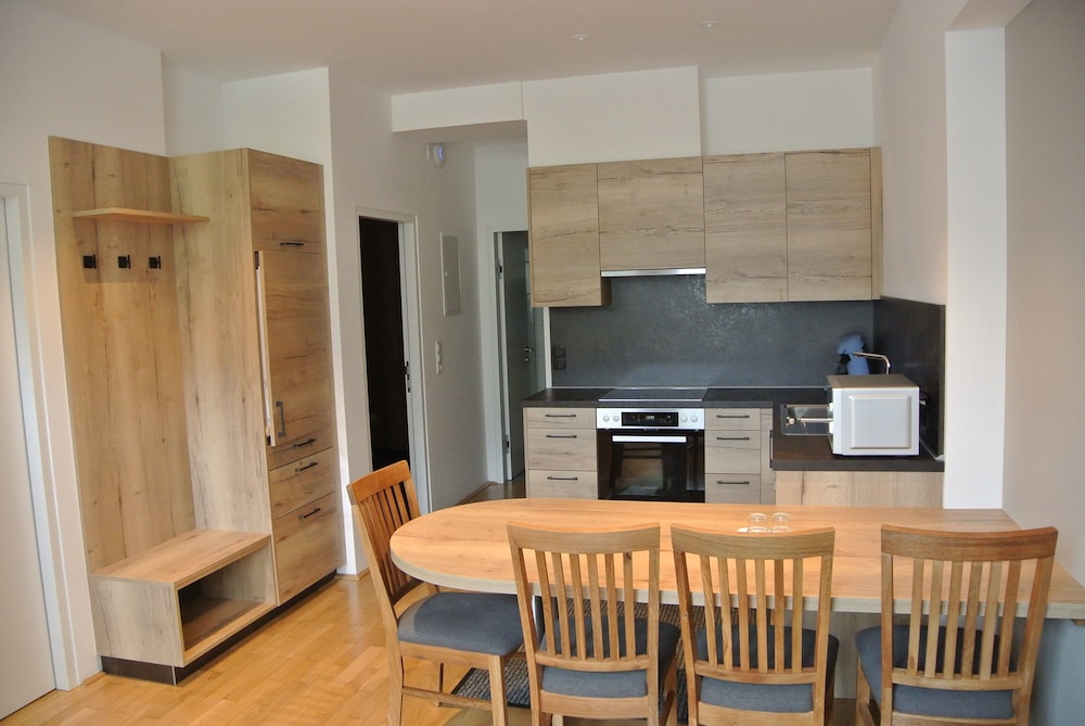 Family Apartment, 2 Bedrooms, Garden View photo 3