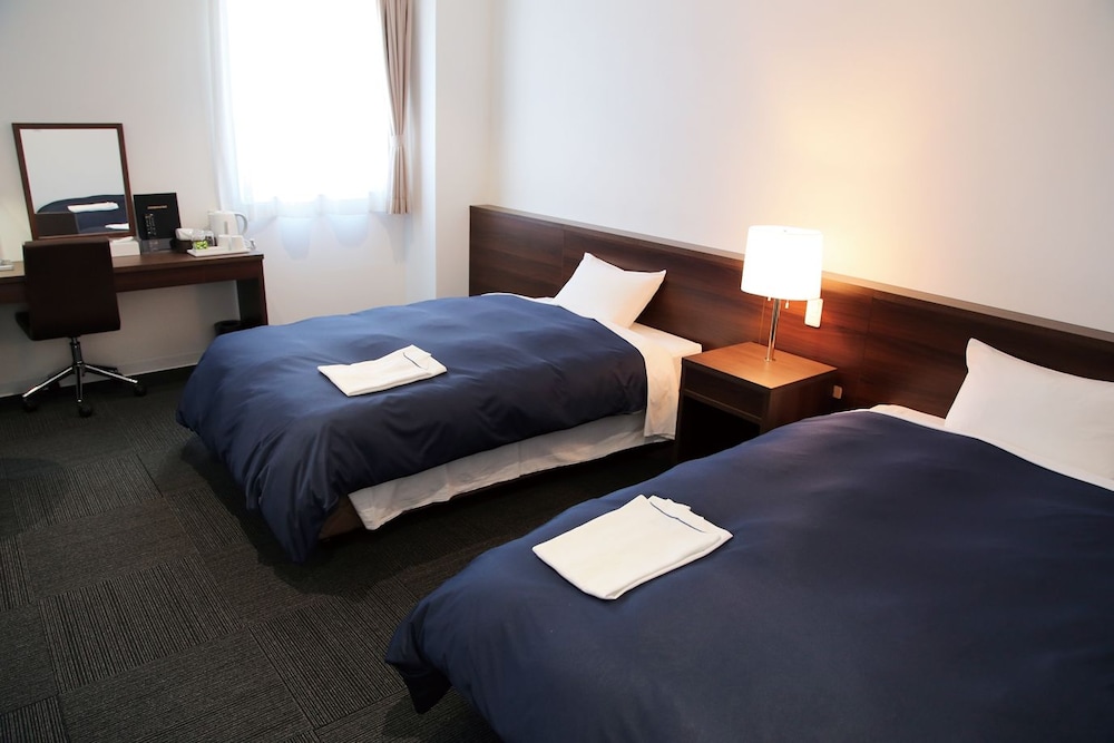 Twin Room, Non Smoking - Photo 1