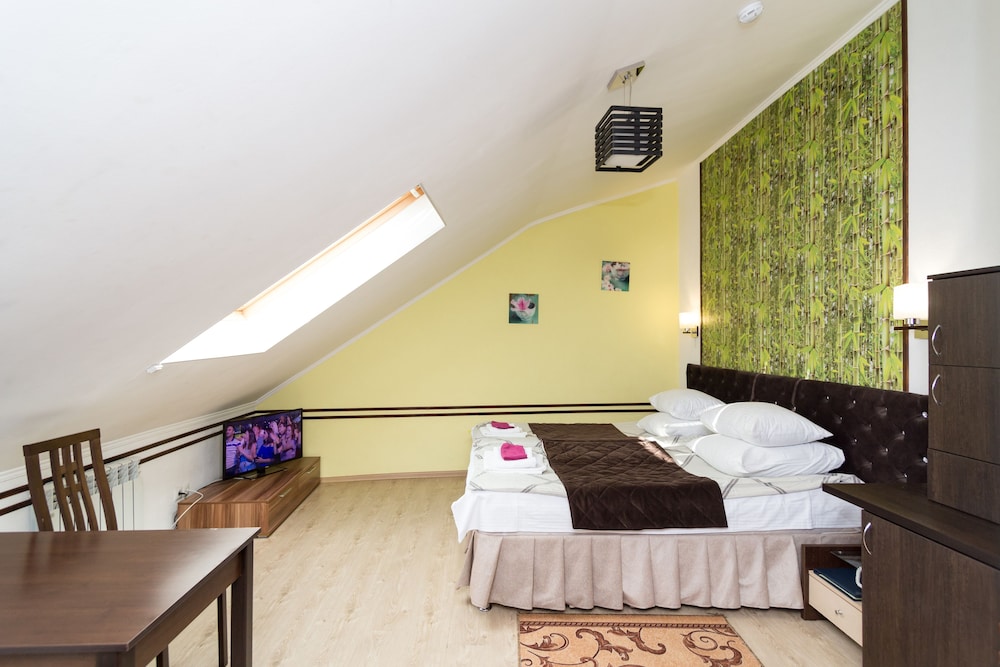 Economy Double or Twin Room photo 1